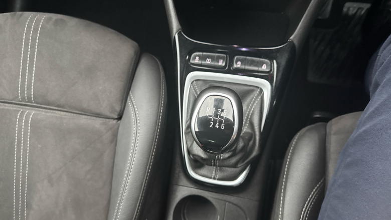 Vauxhall Crossland 1.5 Turbo D Ultimate 5dr Diesel Hatchback